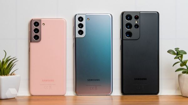 Samsung Galaxy S21, Galaxy S21+ и Galaxy S21 Ultra получили новейшую версию Android 11 со всеми исправлениями