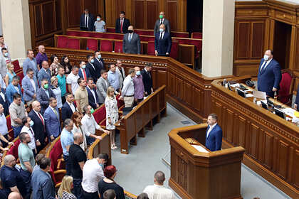 Украинцы обвинили Раду в злоупотреблении властью